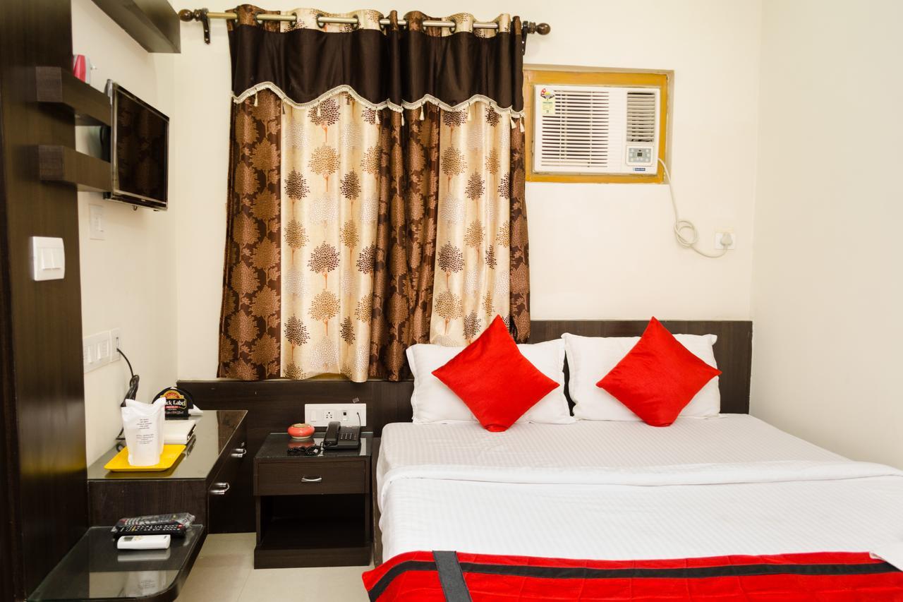 Oyo 7186 Hotel South Inn Calcutta Exterior foto